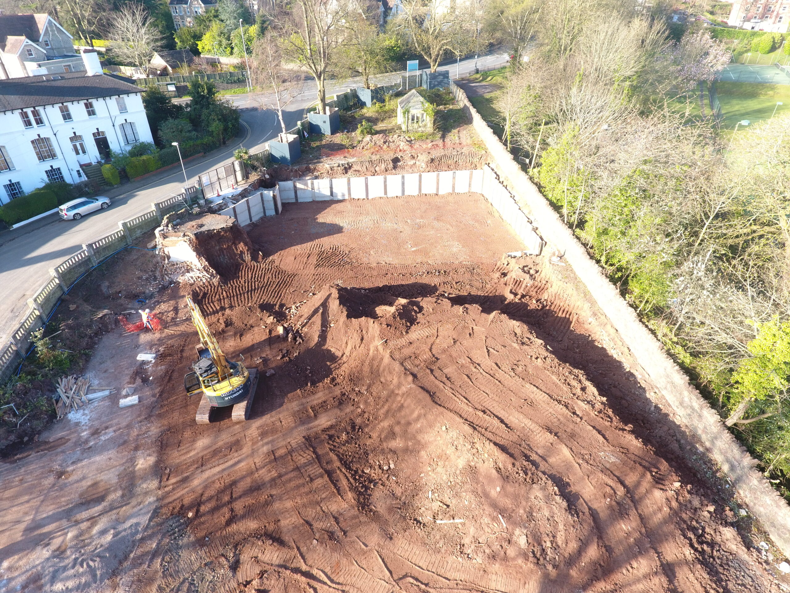 Malvern: King Post wall completion