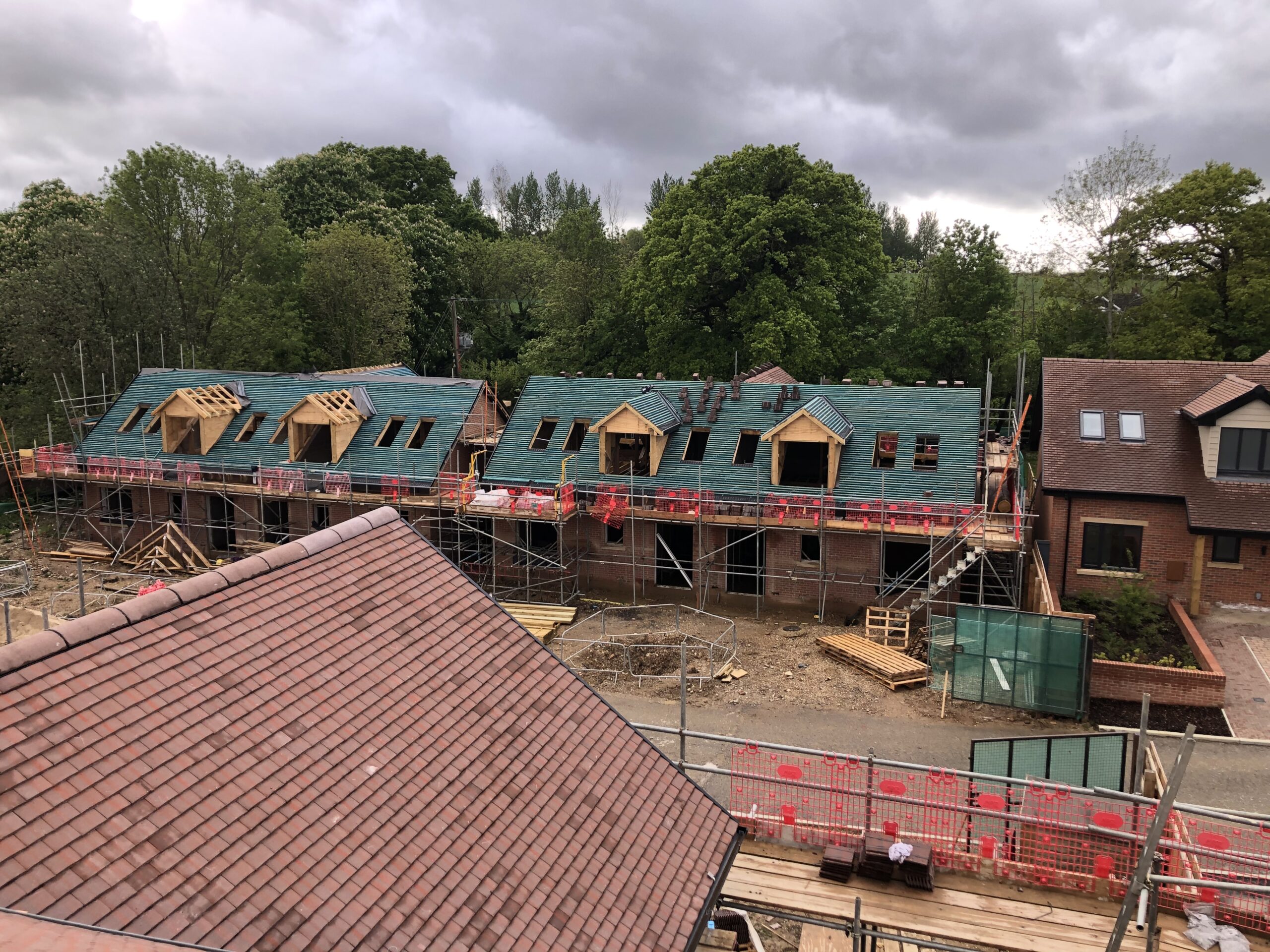 South Chailey: Superstructure